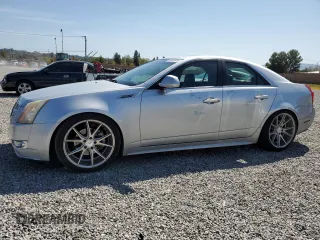 2010 Cadillac CTS Premium z VIN 1G6DP5EV9A0104893, wystawiony jako Copart lot #52033645 z przebiegiem 197 118 mil mil oraz Szkoda całkowita • Salvage title. Historia ofert i sprzedaży dostępna na DreamBid. Obrazek 1.