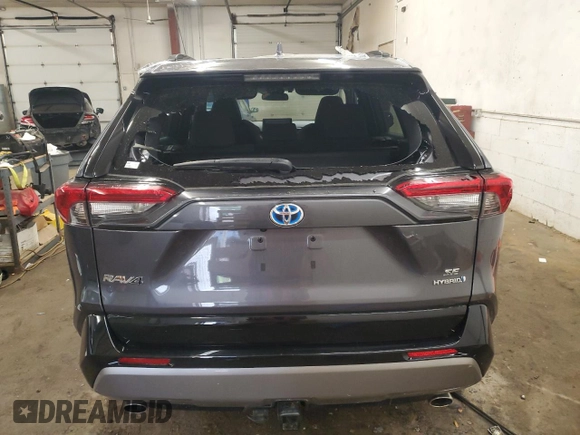 2022 Toyota RAV4 Hybrid SE z VIN 4T3T6RFVXNU086035, wystawiony jako Copart lot #61029535 z przebiegiem 52 174 mil mil oraz Szkoda całkowita • Salvage title. Historia ofert i sprzedaży dostępna na DreamBid. Obrazek 6.