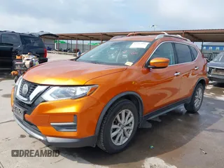 2020 Nissan Rogue SV z VIN JN8AT2MT0LW010383, wystawiony jako IAAI lot #42357191 z przebiegiem 156 116 mil mil oraz . Historia ofert i sprzedaży dostępna na DreamBid. Obrazek 19.