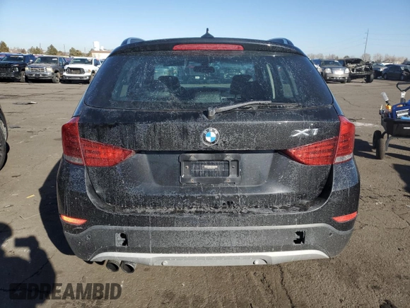 2015 BMW X1 xDrive28i with VIN WBAVL1C50FVY25782, listed as a Copart auction lot 42871465 with 116,084 mi miles and Salvage Title. Bid and sale history available at carsss.com. Image 6.