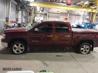 2013 GMC Sierra 1500 SLT with VIN 3GTP2WE70DG138799, listed as a IAAI auction lot 41555069 with 137,850 mi miles. Bid and sale history available at carsss.com. Image 14.