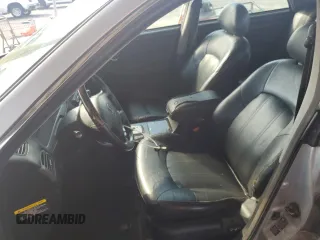 2002 Hyundai XG L with VIN KMHFU45E52A162371, listed as a Copart auction lot 73469904 with 176,352 mi miles and Salvage Title. Bid and sale history available at carsss.com. Image 7.