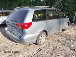 2005 Toyota Sienna CE with VIN 5TDZA23C55S303298, listed as a IAAI auction lot 42580654 with Not provided miles and . Bid and sale history available at DreamBid. Image 4.