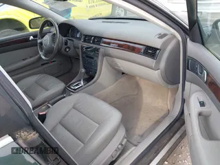 2004 Audi A6 z VIN WAUCD64B04N076324, wystawiony jako IAAI lot #42106102 z przebiegiem 193 992 mil mil oraz . Historia ofert i sprzedaży dostępna na DreamBid. Obrazek 5.