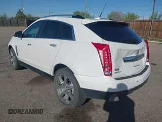 2012 Cadillac SRX Performance Collection z VIN 3GYFNEE30CS652829, wystawiony jako IAAI lot #42156961 z przebiegiem 106 473 mil mil oraz . Historia ofert i sprzedaży dostępna na DreamBid. Obrazek 3.