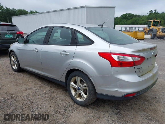 2013 Ford Focus SE with VIN 1FADP3F25DL348409, listed as a IAAI auction lot 42720571 with 121,136 mi miles and . Bid and sale history available at DreamBid. Image 3.