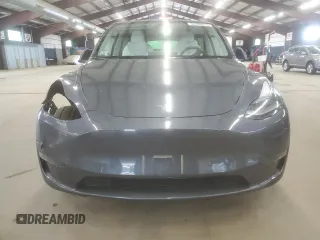 2023 Tesla Model Y Long Range z VIN 7SAYGDEE6PA179733, wystawiony jako Copart lot #58399015 z przebiegiem 45 780 mil mil oraz Szkoda całkowita • Salvage title. Historia ofert i sprzedaży dostępna na DreamBid. Obrazek 5.