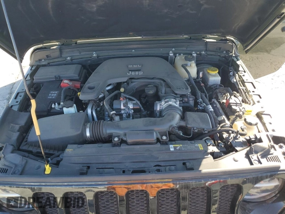 2021 Jeep Wrangler Unlimited Freedom z VIN 1C4HJXDG7MW576977, wystawiony jako Copart lot #80878384 z przebiegiem 19 793 mil mil oraz Szkoda całkowita • Salvage title. Historia ofert i sprzedaży dostępna na DreamBid. Obrazek 12.