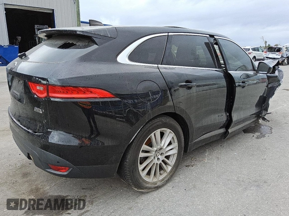 2020 Jaguar F-Pace 30t Prestige with VIN SADCK2GX1LA637956, listed as a Copart auction lot 44111515 with 81,307 mi miles and Salvage Title. Bid and sale history available at DreamBid. Image 3.