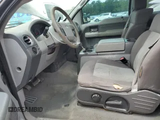 2005 Ford F-150 XLT z VIN 1FTPX12515FB44007, wystawiony jako Copart lot #54070015 z przebiegiem 153 580 mil mil oraz Szkoda całkowita • Salvage title. Historia ofert i sprzedaży dostępna na DreamBid. Obrazek 7.