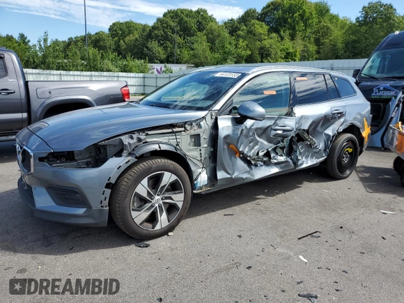 2020 Volvo V60 z VIN YV4102WKXL1042938, wystawiony jako Copart lot #64123133 z przebiegiem 31 611 mil mil oraz . Historia ofert i sprzedaży dostępna na DreamBid. Obrazek 1.