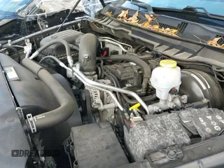 2020 Ram 1500 Tradesman z VIN 3C6RR7KT3LG132027, wystawiony jako IAAI lot #41284698 z przebiegiem 52 956 mil mil oraz . Historia ofert i sprzedaży dostępna na DreamBid. Obrazek 20.