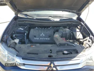 2015 Mitsubishi Outlander GT z VIN JA4JZ4AX3FZ014129, wystawiony jako Copart lot #57001055 z przebiegiem 99 460 mil mil oraz Szkoda całkowita • Salvage title. Historia ofert i sprzedaży dostępna na DreamBid. Obrazek 11.