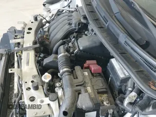 2017 Nissan Note SV z VIN 3N1CE2CP9HL366107, wystawiony jako IAAI lot #42075707 z przebiegiem 94 341 mil mil oraz . Historia ofert i sprzedaży dostępna na DreamBid. Obrazek 13.