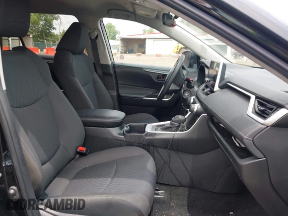 2024 Toyota RAV4 LE with VIN 2T3F1RFV5RC428655, listed as a IAAI auction lot 42545586 with 27,910 mi miles and . Bid and sale history available at DreamBid. Image 5.
