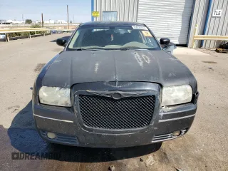 2006 Chrysler 300 Touring with VIN 2C3KK53G26H500906, listed as a Copart auction lot 69293044 with 198,853 mi miles and Salvage Title. Bid and sale history available at carsss.com. Image 5.