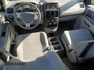 2009 Dodge Grand Caravan SE z VIN 1D8HN44E09B512488, wystawiony jako Copart lot #51506045 z przebiegiem 111 604 mil mil oraz Szkoda całkowita • Salvage title. Historia ofert i sprzedaży dostępna na DreamBid. Obrazek 8.