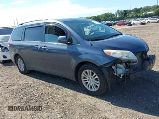 2014 Toyota Sienna XLE with VIN 5TDYK3DC8ES503895, listed as a IAAI auction lot 42775919 with 84,105 mi miles and . Bid and sale history available at DreamBid. Image 1.
