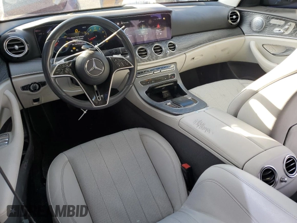 2021 Mercedes-Benz E-Class E 350 with VIN W1KZF8DBXMA907330, listed as a Copart auction lot 82926994 with 46,808 mi miles and Salvage Title. Bid and sale history available at carsss.com. Image 8.