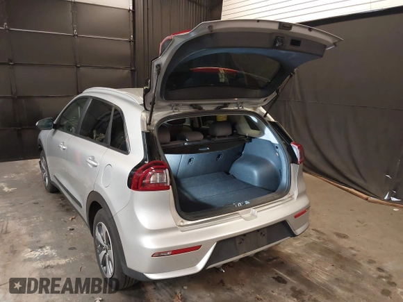 2019 Kia Niro LX with VIN KNDCB3LC5K5320824, listed as a IAAI auction lot 41996036 with 66,717 mi miles. Bid and sale history available at carsss.com. Image 3.