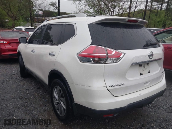 2015 Nissan Rogue SL with VIN 5N1AT2MVXFC760372, listed as a IAAI auction lot 41970884 with 196,344 mi miles. Bid and sale history available at carsss.com. Image 3.