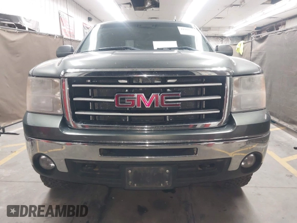 2011 GMC Sierra 1500 SLE with VIN 1GTR2VE34BZ208379, listed as a IAAI auction lot 41980133 with 146,853 mi miles and . Bid and sale history available at DreamBid. Image 12.