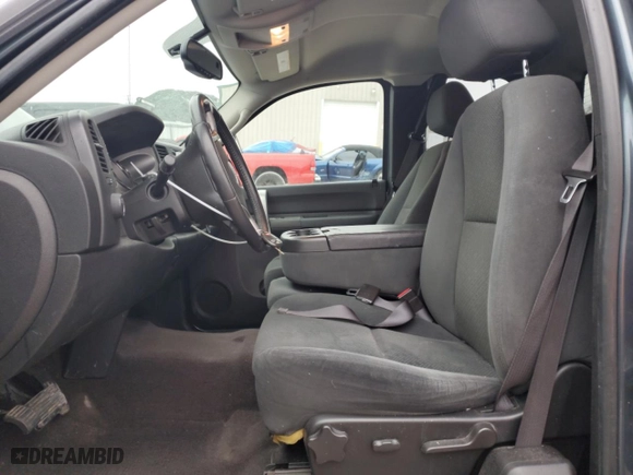 2008 GMC Sierra 1500 Work Truck with VIN 2GTEK19J581274604, listed as a Copart auction lot 42927555 with 113,619 mi miles and Salvage Title. Bid and sale history available at carsss.com. Image 7.