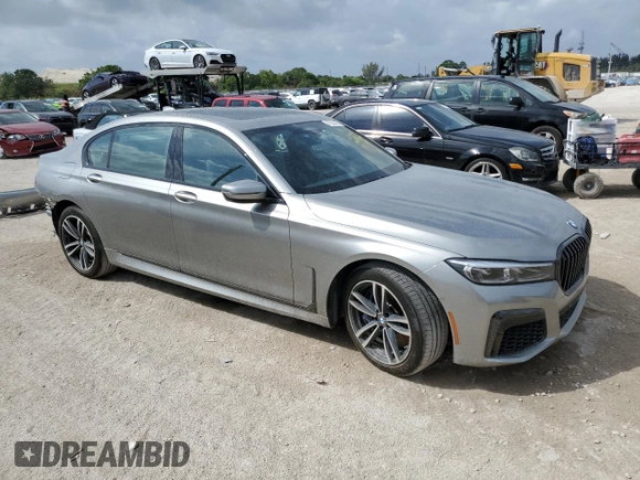 2021 BMW 7 Series 750i xDrive with VIN WBA7U2C07MCE92993, listed as a Copart auction lot 47550495 with 34,985 mi miles and Non repairable. Bid and sale history available at DreamBid. Image 4.