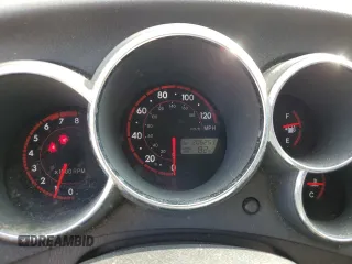 2008 Pontiac Vibe with VIN 5Y2SL65818Z401114, listed as a Copart auction lot 67005784 with 206,251 mi miles and Clean Title. Bid and sale history available at carsss.com. Image 9.