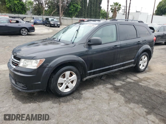 2013 Dodge Journey SE z VIN 3C4PDCAB7DT597063, wystawiony jako Copart lot #55896734 z przebiegiem 140 847 mil mil oraz Czysty tytuł • Clean title. Historia ofert i sprzedaży dostępna na DreamBid. Obrazek 1.