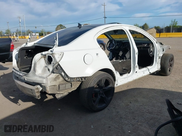 2014 Chevrolet SS with VIN 6G3F15RW6EL958354, listed as a IAAI auction lot 42011918 with Not provided miles and . Bid and sale history available at DreamBid. Image 4.
