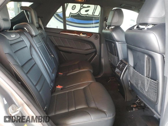 2012 Mercedes-Benz M 63 AMG z VIN 4JGDA7EB8CA090817, wystawiony jako Copart lot #59903915 z przebiegiem 101 046 mil mil oraz Szkoda całkowita • Salvage title. Historia ofert i sprzedaży dostępna na DreamBid. Obrazek 10.