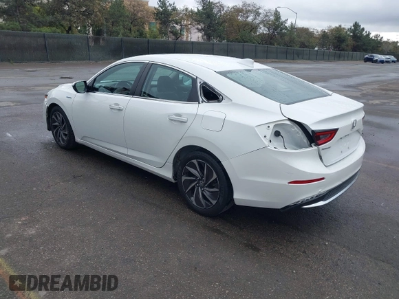 2021 Honda Insight Touring with VIN 19XZE4F96ME000099, listed as a IAAI auction lot 41533789 with 83,490 mi miles and . Bid and sale history available at carsss.com. Image 3.