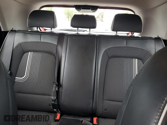 2022 Hyundai Venue SEL with VIN KMHRC8A38NU192771, listed as a Copart auction lot 54449645 with 35,152 mi miles and Salvage title. Bid and sale history available at DreamBid. Image 10.
