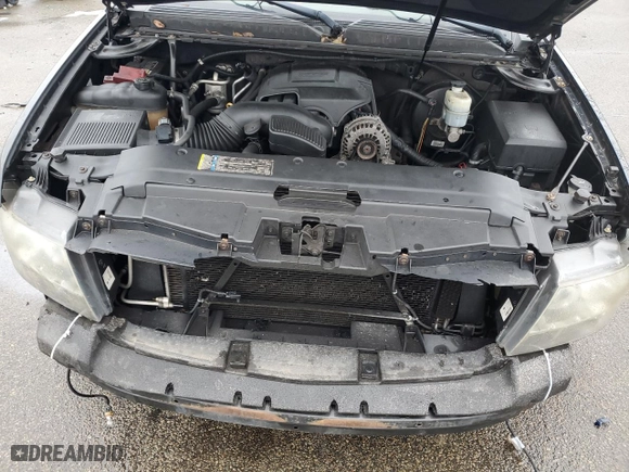 2010 Chevrolet Suburban LT with VIN 1GNUKJE35AR228861, listed as a Copart auction lot 44227355 with 260,524 mi miles and Salvage Title. Bid and sale history available at carsss.com. Image 12.