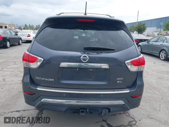 2014 Nissan Pathfinder SV with VIN 5N1AR2MM9EC625565, listed as a IAAI auction lot 42137658 with 163,357 mi miles. Bid and sale history available at carsss.com. Image 16.