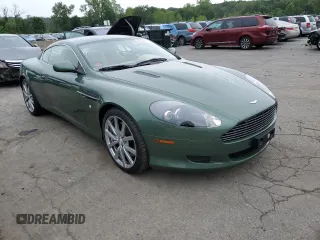 2005 Aston Martin DB9 z VIN SCFAD01A95GA02851, wystawiony jako Copart lot #63535783 z przebiegiem 40 729 mil mil oraz . Historia ofert i sprzedaży dostępna na DreamBid. Obrazek 4.