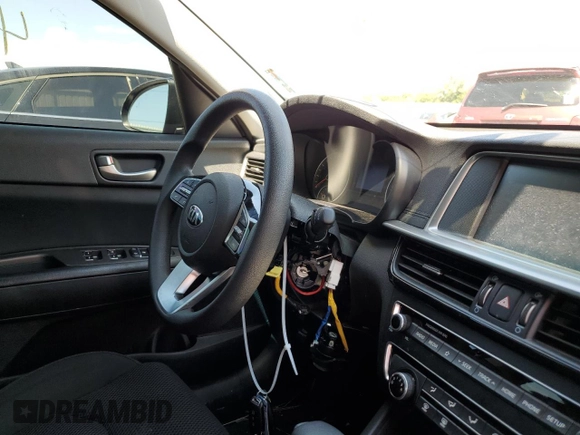 2019 Kia Optima LX with VIN 5XXGT4L32KG358253, listed as a Copart auction lot 55315812 with 40,421 mi miles and Salvage Title. Bid and sale history available at carsss.com. Image 9.