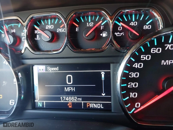 2017 Chevrolet Tahoe LS with VIN 1GNSCAKC6HR161464, listed as a IAAI auction lot 41440911 with 174,662 mi miles. Bid and sale history available at carsss.com. Image 15.