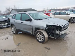 2017 Jeep Cherokee Sport z VIN 1C4PJLAB7HW663474, wystawiony jako IAAI lot #41064896 z przebiegiem 147 693 mil mil oraz . Historia ofert i sprzedaży dostępna na DreamBid. Obrazek 1.