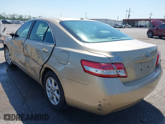 2011 Toyota Camry LE with VIN 4T1BF3EK5BU628968, listed as a IAAI auction lot 41988498 with 176,141 mi miles. Bid and sale history available at carsss.com. Image 3.