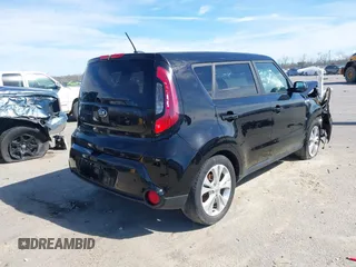 2016 Kia Soul + with VIN KNDJP3A57G7394397, listed as a IAAI auction lot 41621912 with 140,070 mi miles. Bid and sale history available at carsss.com. Image 4.