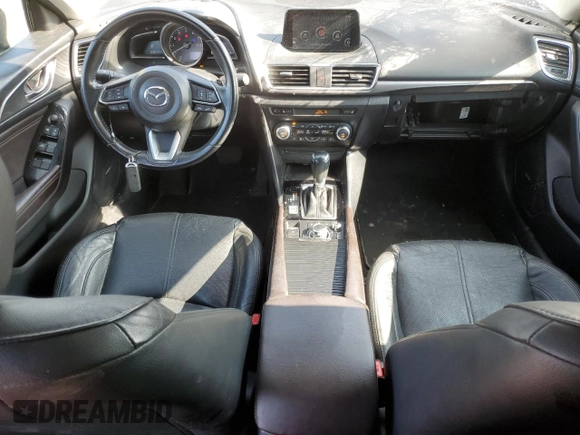 2018 Mazda 3 Grand Touring z VIN 3MZBN1W36JM225021, wystawiony jako Copart lot #61100855 z przebiegiem 155 817 mil mil oraz Czysty tytuł • Clean title. Historia ofert i sprzedaży dostępna na DreamBid. Obrazek 8.