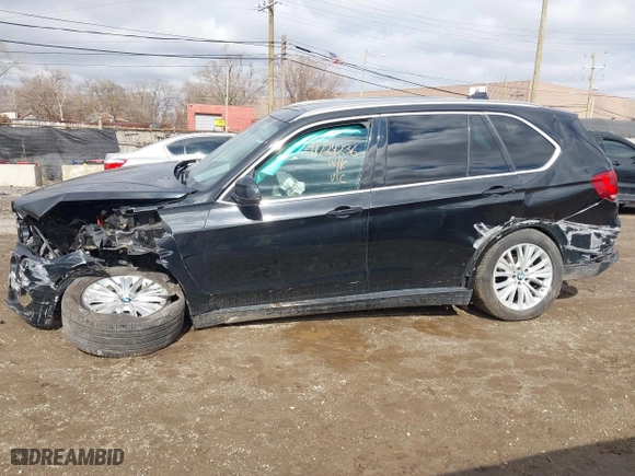 2016 BMW X5 xDrive35i with VIN 5UXKR0C5XG0P30741, listed as a IAAI auction lot 41724236 with 62,964 mi miles. Bid and sale history available at carsss.com. Image 14.
