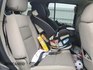 2006 Ford Explorer XLT z VIN 1FMEU73E56UB09853, wystawiony jako Copart lot #48942585 z przebiegiem 154 653 mil mil oraz Szkoda całkowita • Salvage title. Historia ofert i sprzedaży dostępna na DreamBid. Obrazek 11.