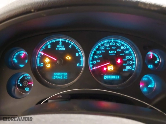 2008 Chevrolet Silverado 1500 LTZ with VIN 3GCEK13318G298836, listed as a IAAI auction lot 41183164 with 157,940 mi miles. Bid and sale history available at carsss.com. Image 7.