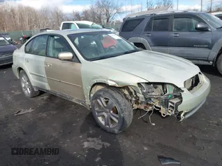 2007 Subaru Legacy Outback L.L. Bean z VIN 4S4BL86C974200292, wystawiony jako IAAI lot #41596482 z przebiegiem 177 017 mil mil oraz . Historia ofert i sprzedaży dostępna na DreamBid. Obrazek 1.
