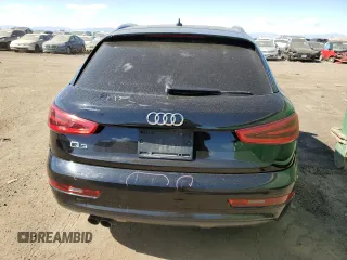 2015 Audi Q3 Prestige z VIN WA1FFCFS6FR008590, wystawiony jako Copart lot #45438604 z przebiegiem 137 597 mil mil oraz . Historia ofert i sprzedaży dostępna na DreamBid. Obrazek 6.