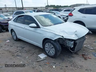 2019 Volkswagen Jetta S z VIN 3VWC57BU0KM153661, wystawiony jako IAAI lot #42064545 z przebiegiem 37 953 mil mil oraz . Historia ofert i sprzedaży dostępna na DreamBid. Obrazek 1.