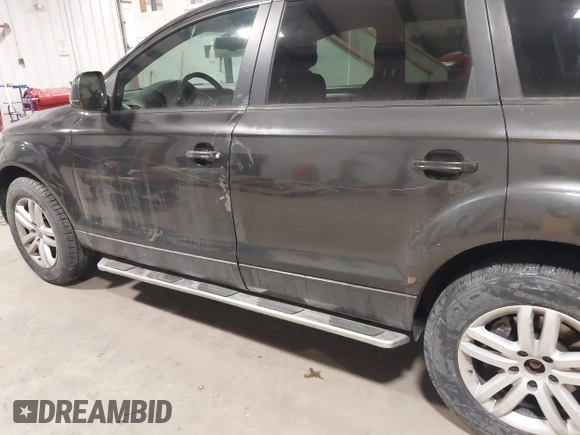 2007 Audi Q7 z VIN WA1AY74L37D044453, wystawiony jako IAAI lot #41389809 z przebiegiem Nie podano mil oraz . Historia ofert i sprzedaży dostępna na DreamBid. Obrazek 6.